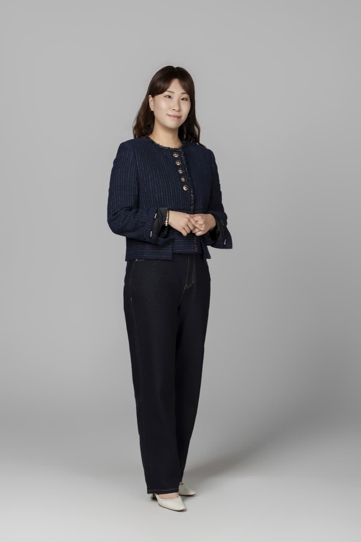 Bella 교수부장